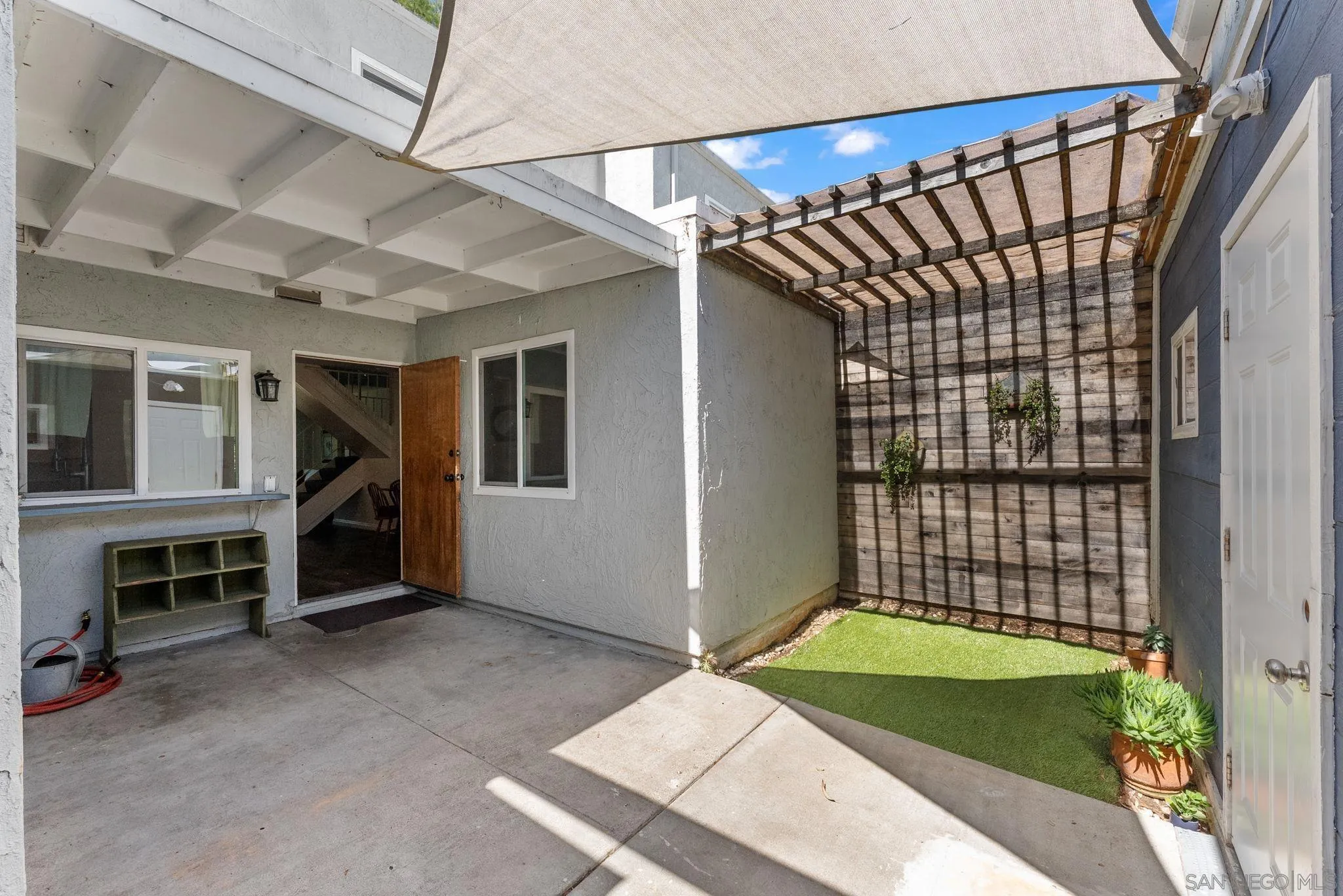 https://cdn.realtyfeed.com/cdn/127/260005900/256fb6e3d3bbfc87d5733b532566df05.webp