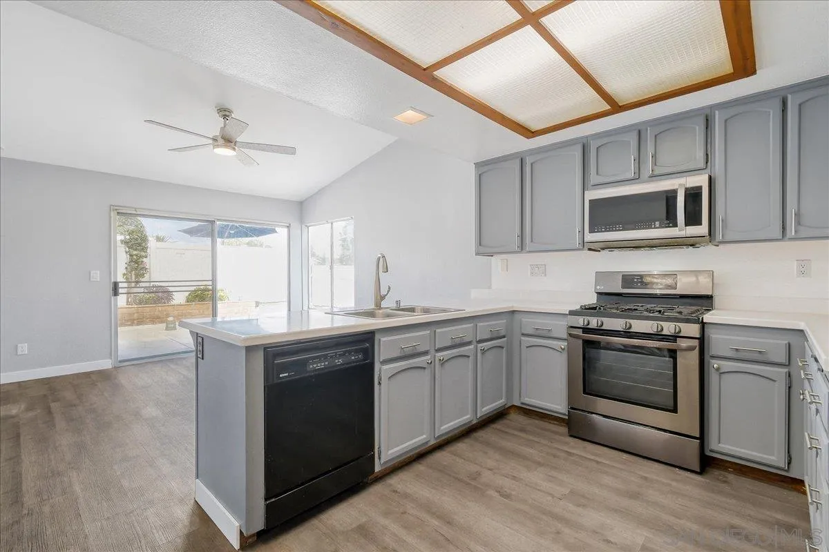https://cdn.realtyfeed.com/cdn/127/260005902/3c86f7378215b87b30b87658ffecae84.webp