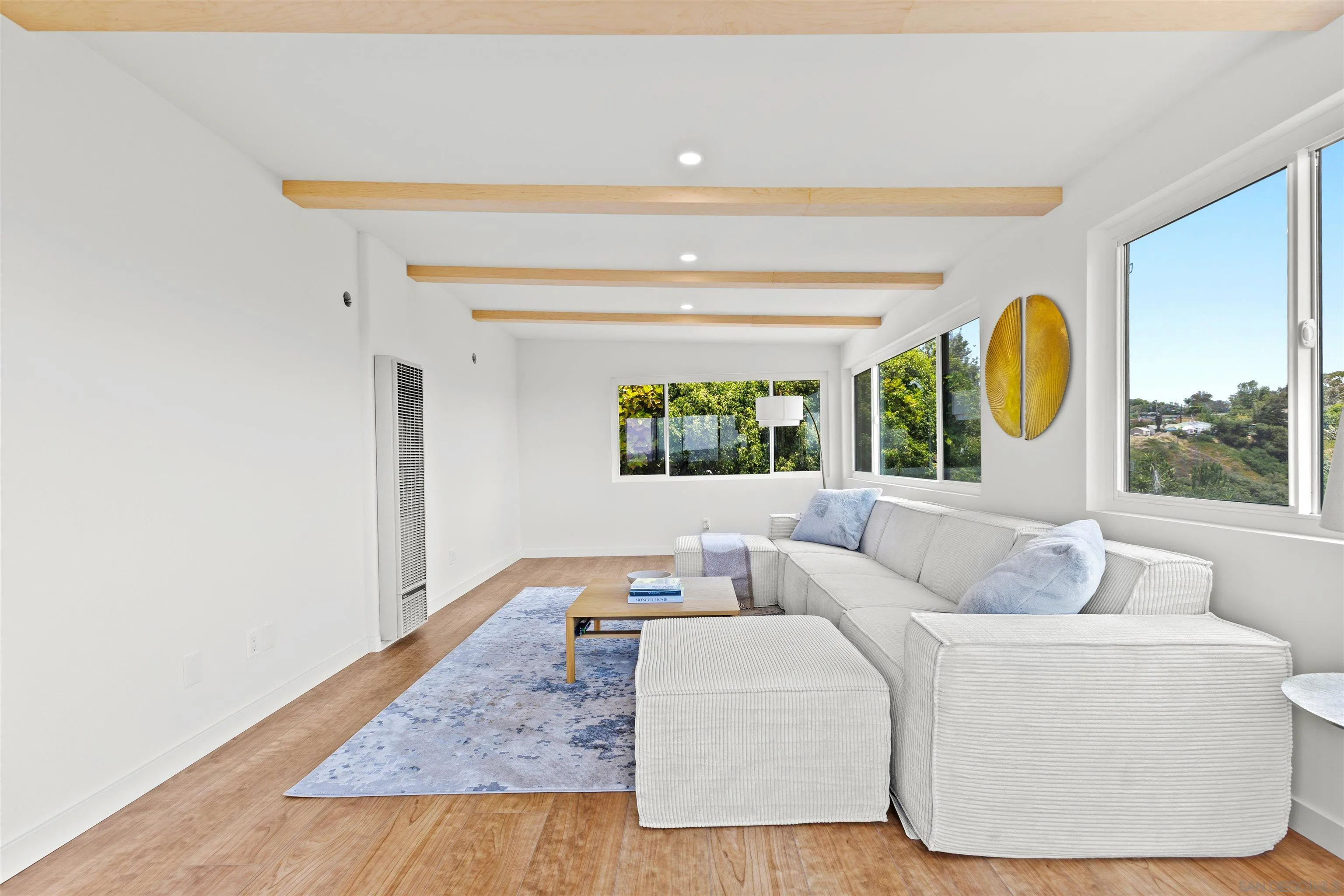 https://cdn.realtyfeed.com/cdn/127/260005903/37b2969af5d0a8f1a99e77780168da48.webp