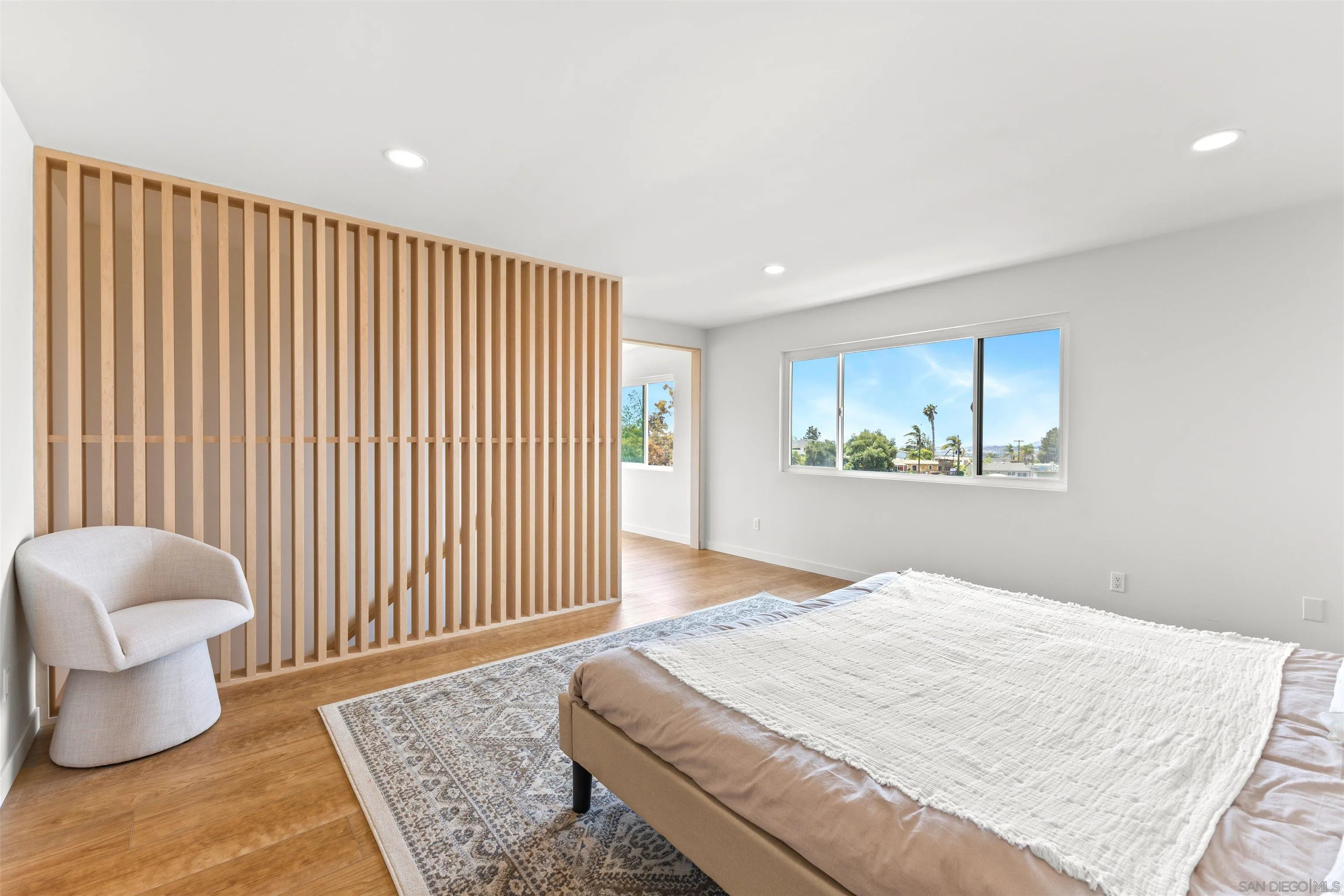 https://cdn.realtyfeed.com/cdn/127/260005903/6f269ed36b8ce68408a767737be44136.webp