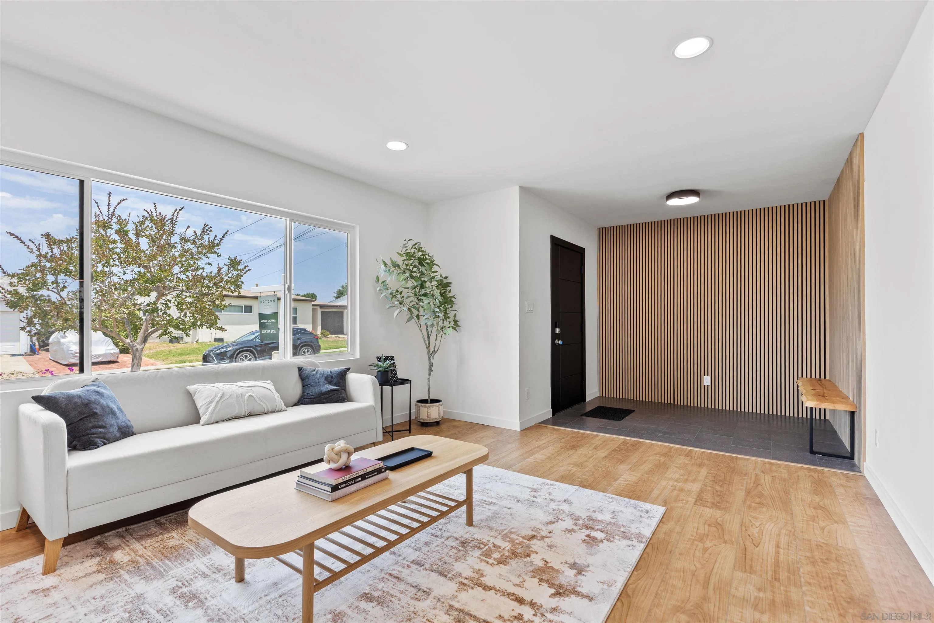 https://cdn.realtyfeed.com/cdn/127/260005903/de659f5c6b6d56144c1537cad5d6aed2.webp