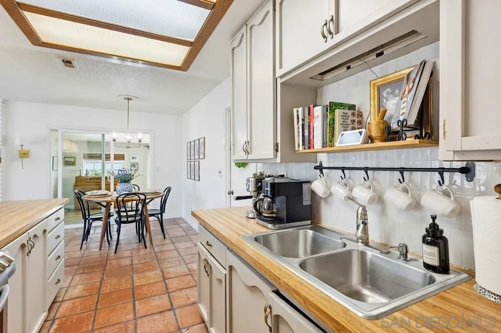 https://cdn.realtyfeed.com/cdn/127/260005907/e43602c653d4d6e70567008a7c9e67d0.webp