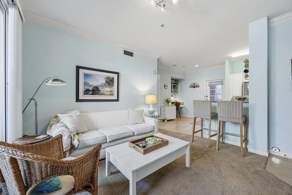 https://cdn.realtyfeed.com/cdn/127/260005911/c3f5df643b13844af8b7b1ddb1148209.webp