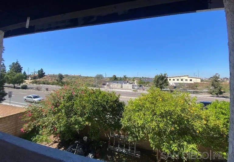 https://cdn.realtyfeed.com/cdn/127/260005923/fa8dd54ae9a328c75438bd451ebfe224.webp