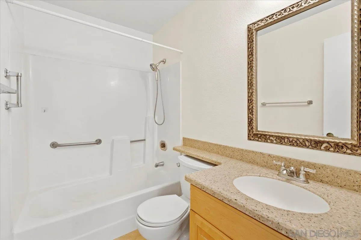 Photo #10: 260005925 Listing: Photo #10