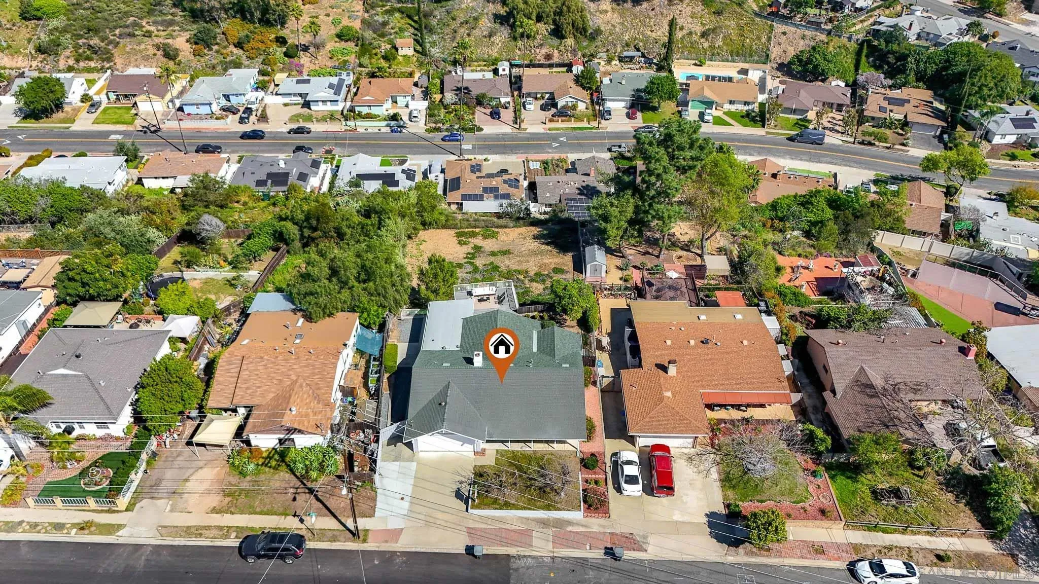 https://cdn.realtyfeed.com/cdn/127/260005928/a31e4b46ced6f52a96ee9a7cb9a80488.webp