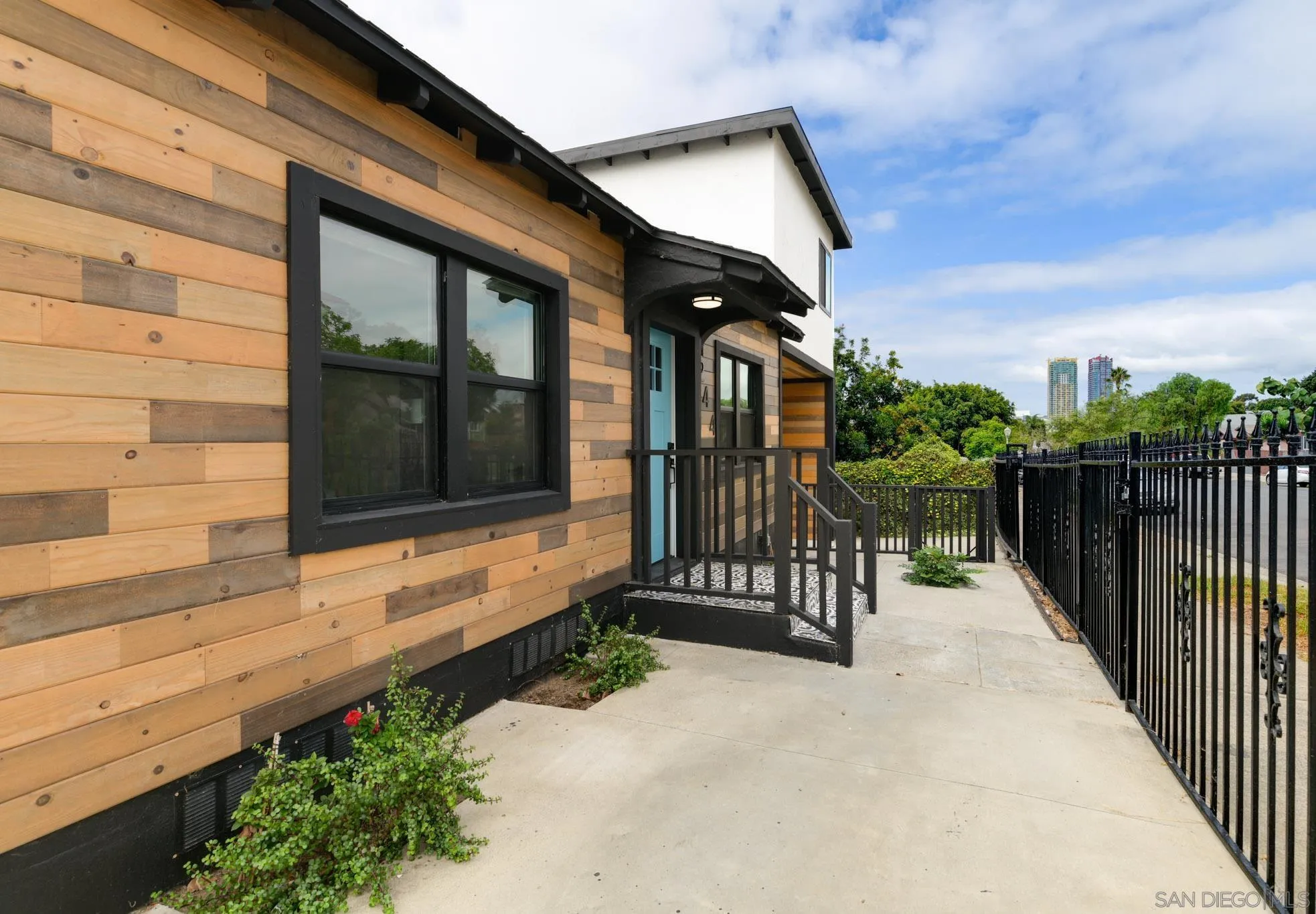 https://cdn.realtyfeed.com/cdn/127/260005930/a69dbb0b088af8dbb88952d93dda1774.webp