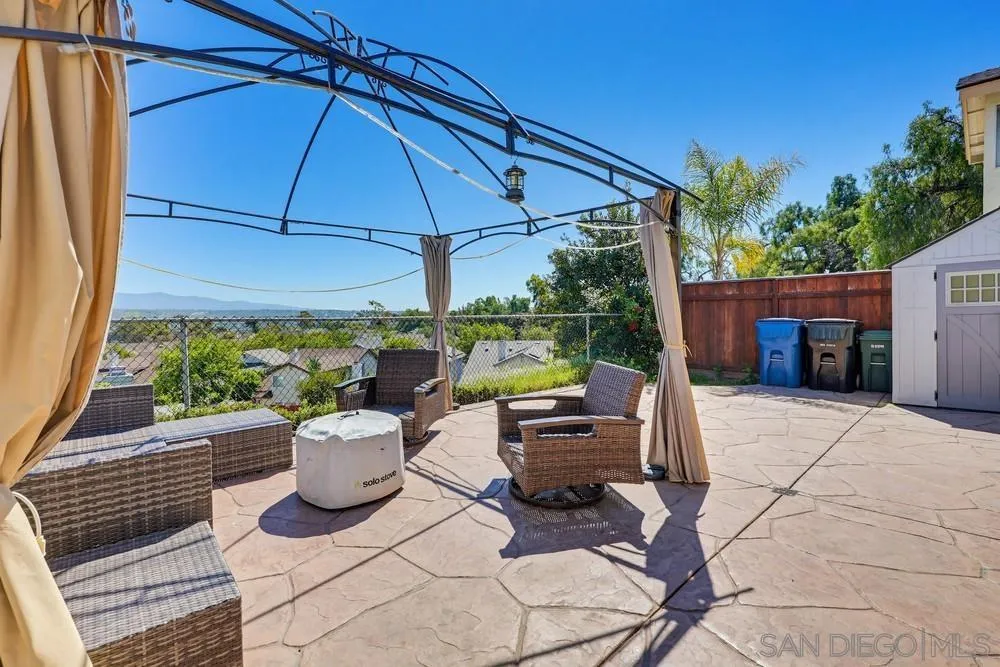 https://cdn.realtyfeed.com/cdn/127/260005931/204401cf4460335ad8857bc30bec4168.webp