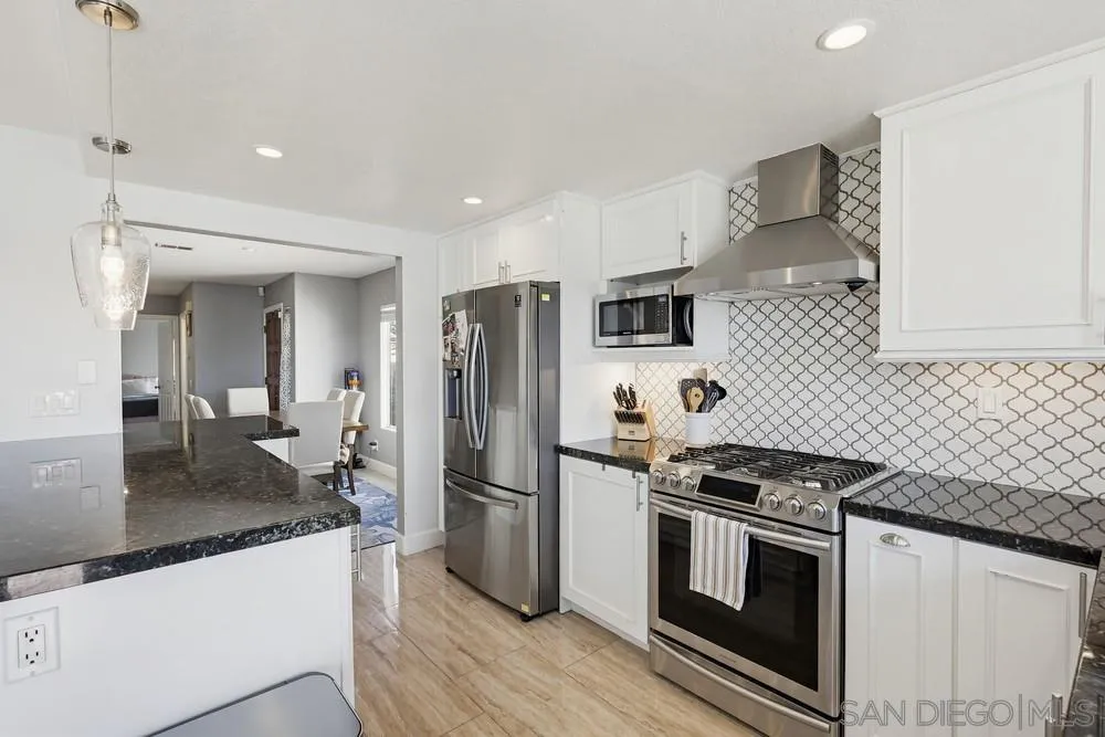 https://cdn.realtyfeed.com/cdn/127/260005931/64a2c64055bc3da58f1366b6078877d2.webp