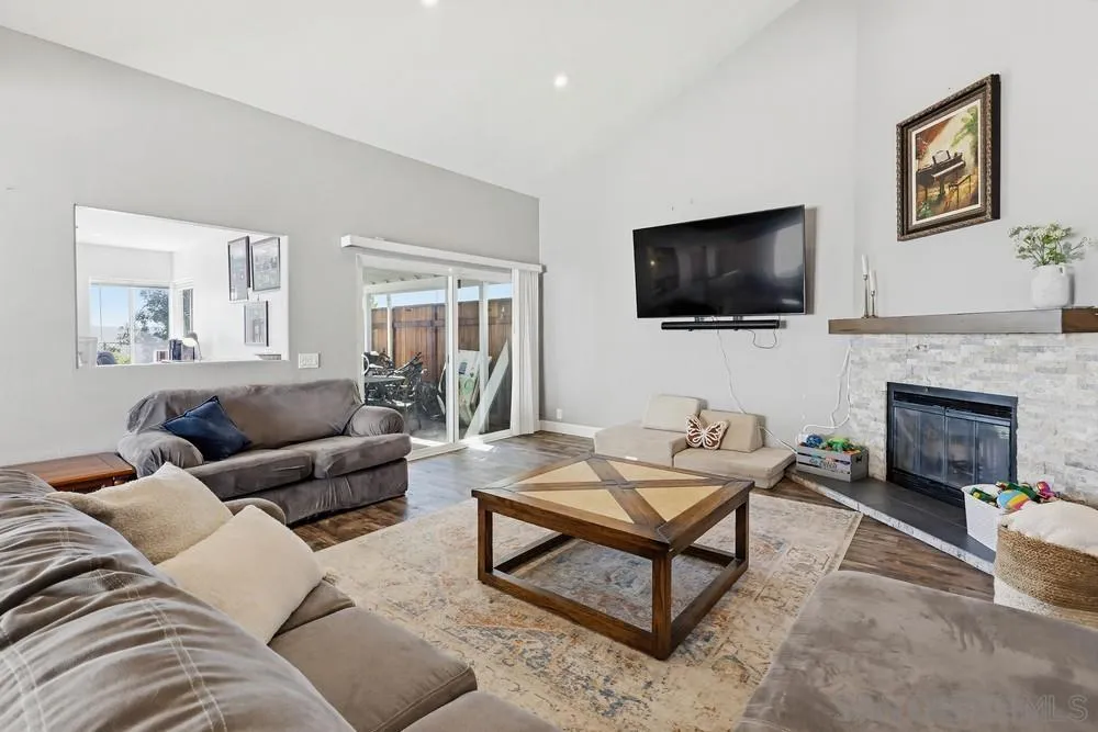 https://cdn.realtyfeed.com/cdn/127/260005931/6fc257dc29fb76b6bc54d93209697ed2.webp