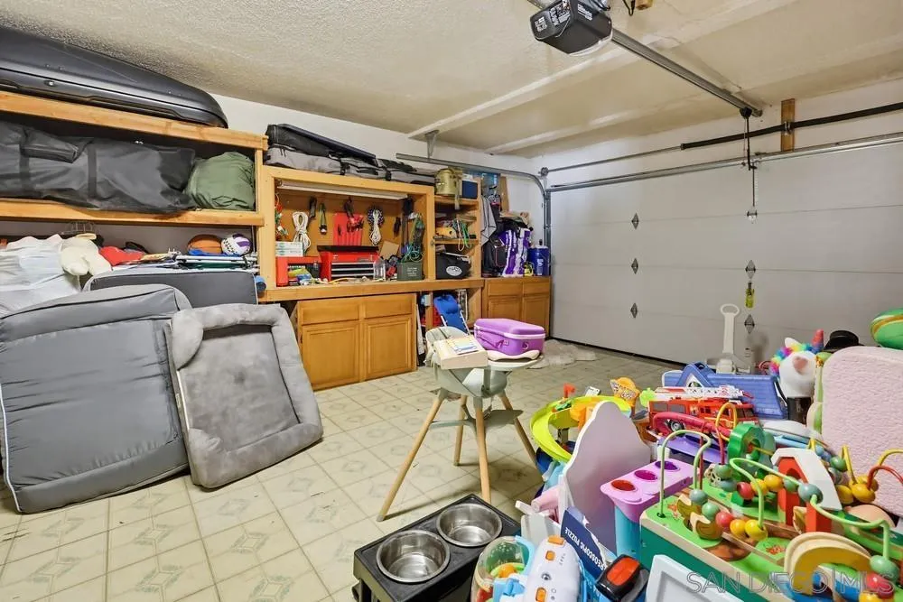 https://cdn.realtyfeed.com/cdn/127/260005931/9ba3b047360ee658b0aa69218586b827.webp
