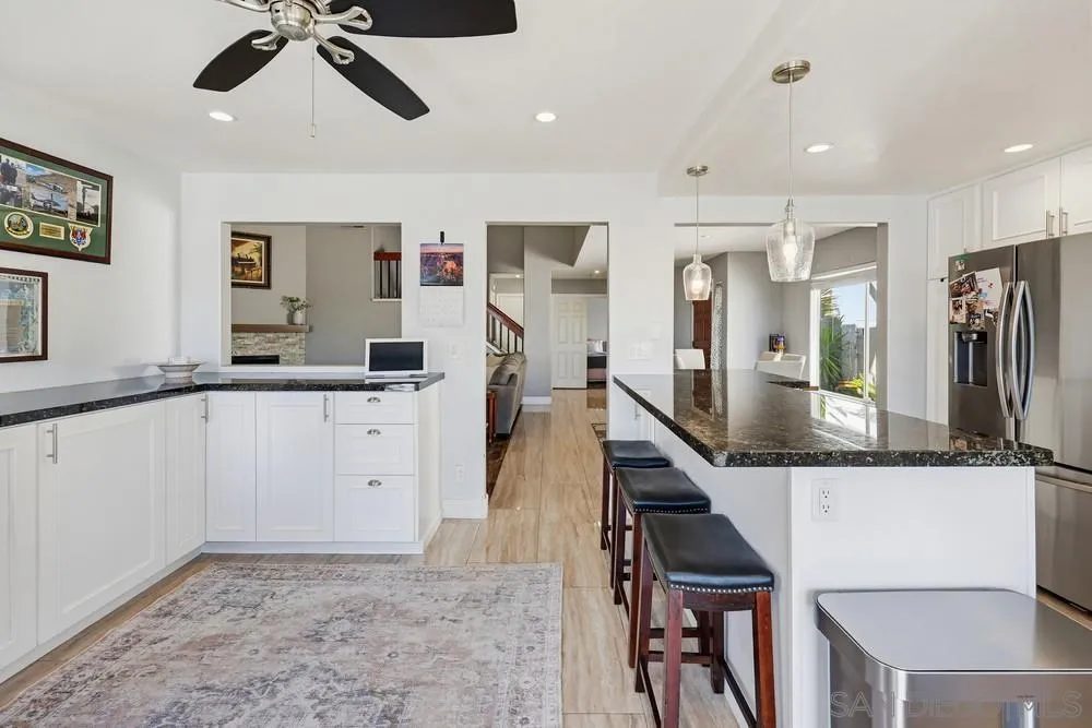 https://cdn.realtyfeed.com/cdn/127/260005931/dff5042de3a54a80ba6ebaf57fb28bb4.webp
