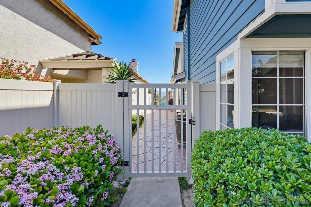 https://cdn.realtyfeed.com/cdn/127/260005931/e122c3399eb5129a3b19b0a8690755eb.webp