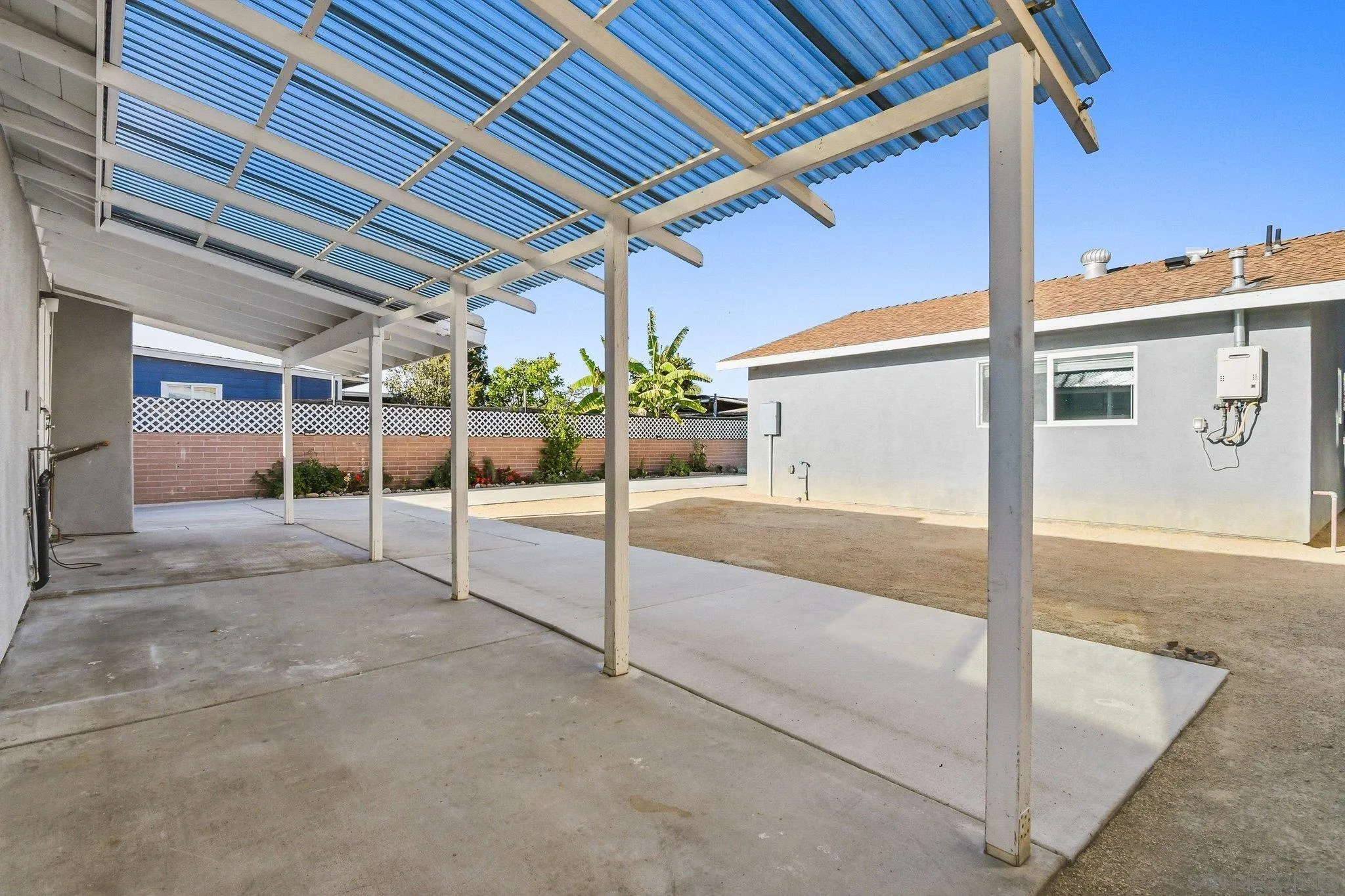 https://cdn.realtyfeed.com/cdn/127/260005932/307e8c8f37ea9abbd96534b5528d9d7d.webp