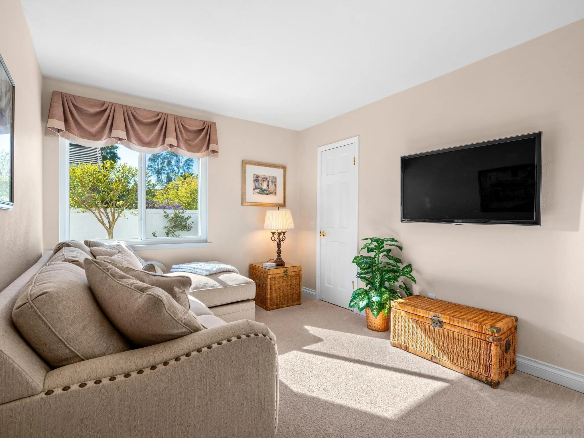 https://cdn.realtyfeed.com/cdn/127/260005937/174521d150086c4703334143b7e65f42.webp