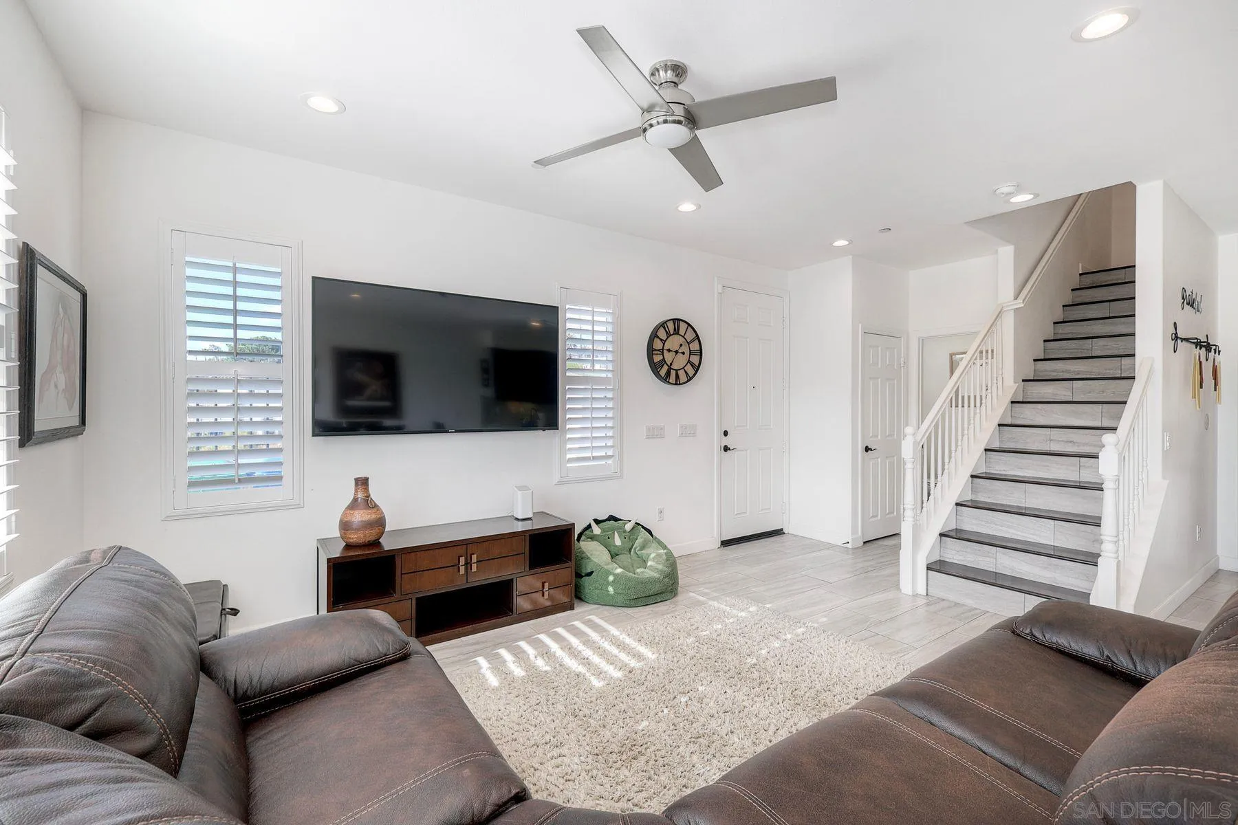 Photo #4: 260005939 Listing: Photo #4