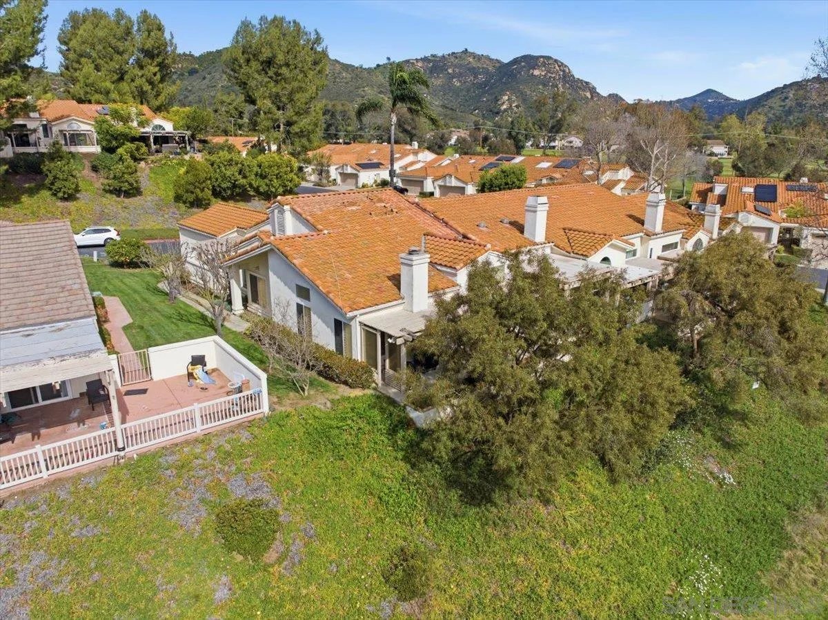 Photo #36: 260005940 Listing: Photo #36