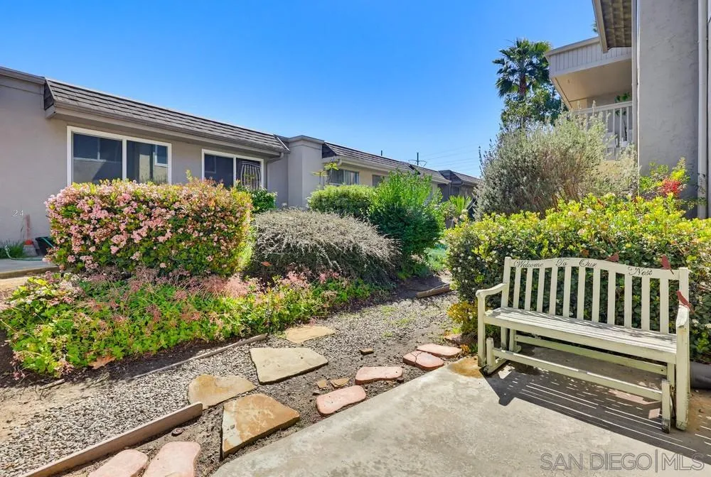 https://cdn.realtyfeed.com/cdn/127/260005950/b38cc120ad9f2ce4a611b4afb5011034.webp