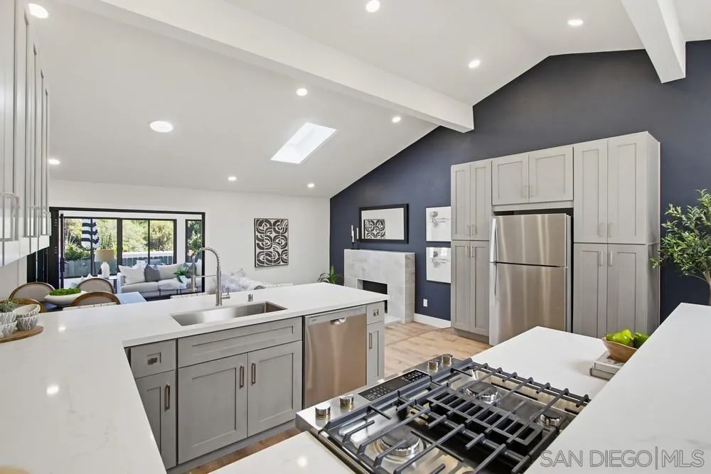 https://cdn.realtyfeed.com/cdn/127/260005957/b6b93517d64d5f75c3c9d38805cf30f8.webp