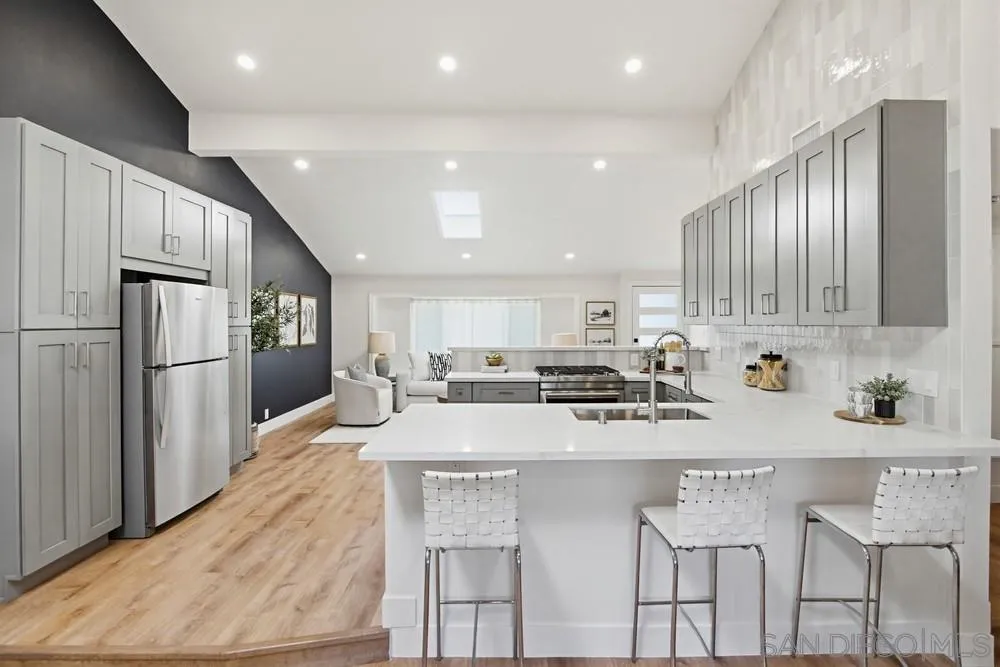 https://cdn.realtyfeed.com/cdn/127/260005957/f6cd16f2df95c6b2569ec82e0a19ea6c.webp