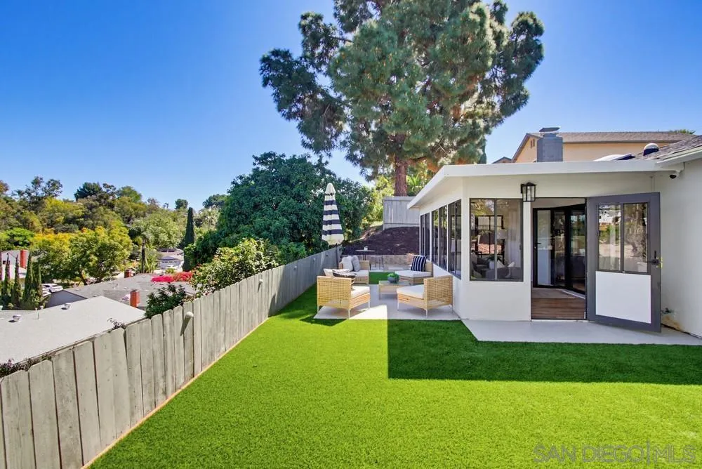 https://cdn.realtyfeed.com/cdn/127/260005957/f6f6f6b7af8c7d964220028819ab21ef.webp