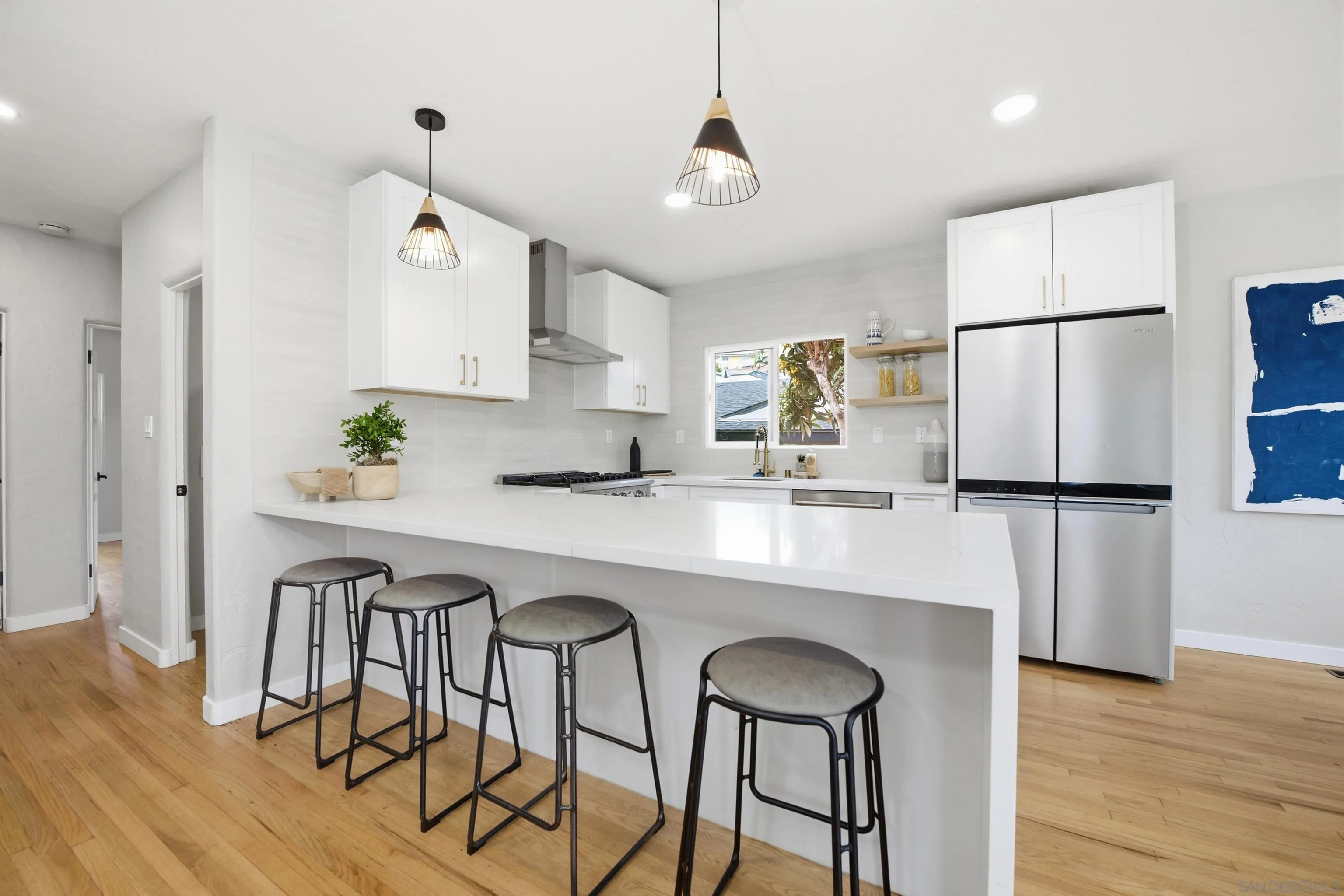 https://cdn.realtyfeed.com/cdn/127/260005960/a1e69d03444e556fe453588362006544.webp