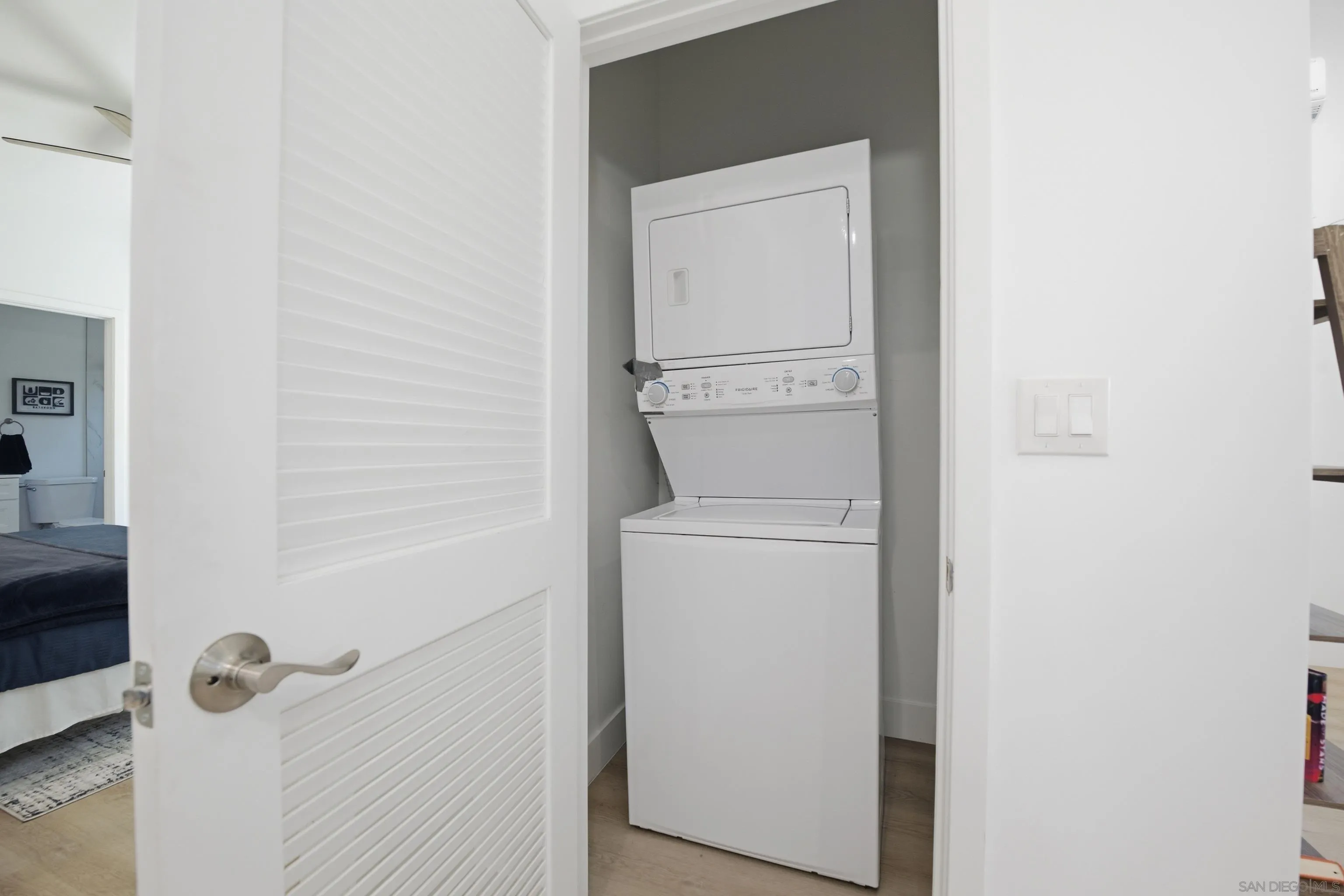 https://cdn.realtyfeed.com/cdn/127/260005961/19c6f252f435fcbb3f42c626edc0af0d.webp