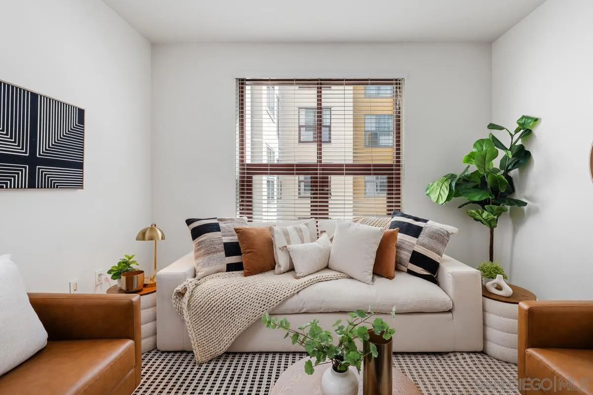 Photo #7: 260005967 Listing: Photo #7