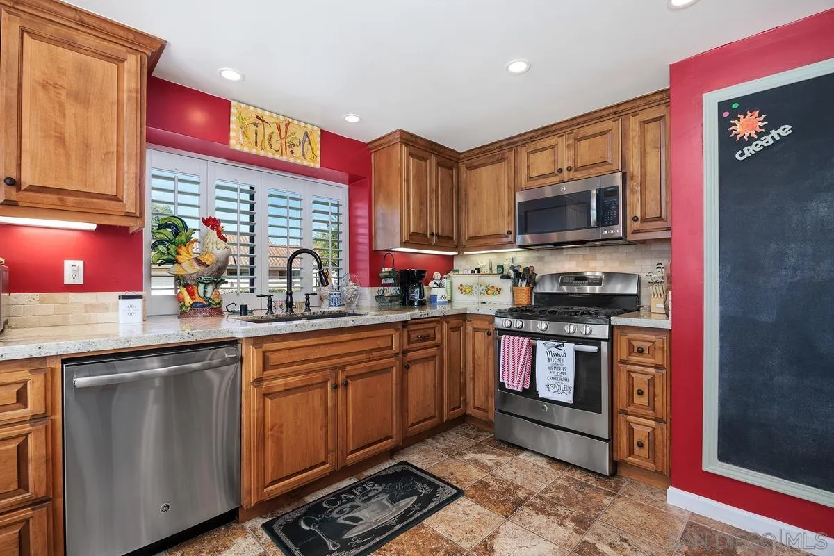 https://cdn.realtyfeed.com/cdn/127/260005974/70410d6a39e628c379538bdfc315eed1.webp