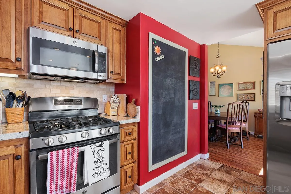 https://cdn.realtyfeed.com/cdn/127/260005974/ad1b9005fed7f692d727dc50e9ee1684.webp