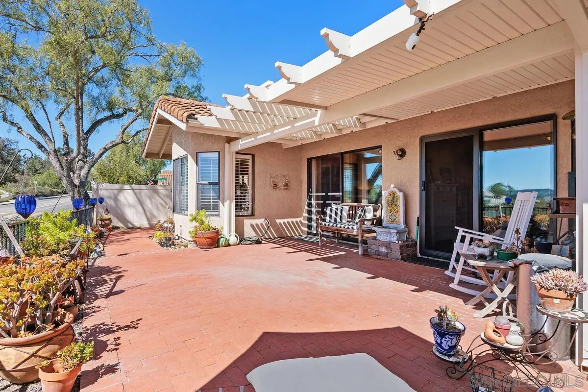 https://cdn.realtyfeed.com/cdn/127/260005974/e3522c0d8dd48b3931d9277fd2d60394.webp