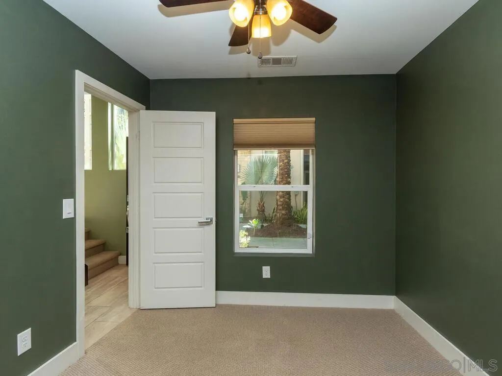 Photo #25: 260005975 Listing: Photo #25