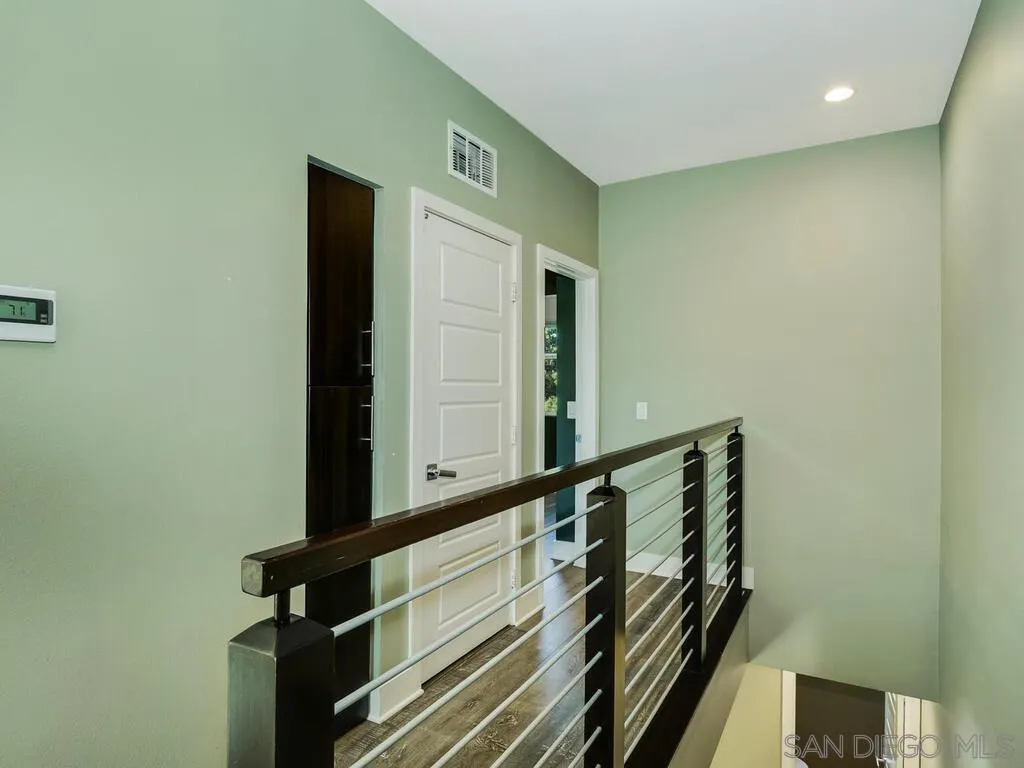 Photo #15: 260005975 Listing: Photo #15