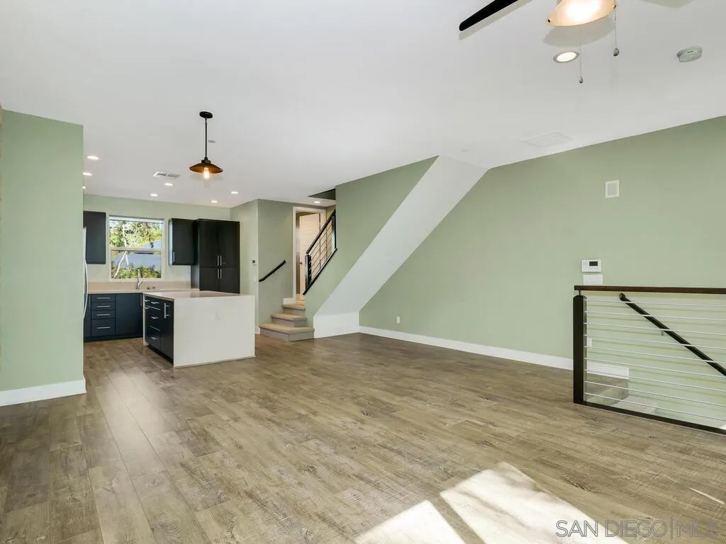 Photo #6: 260005975 Listing: Photo #6