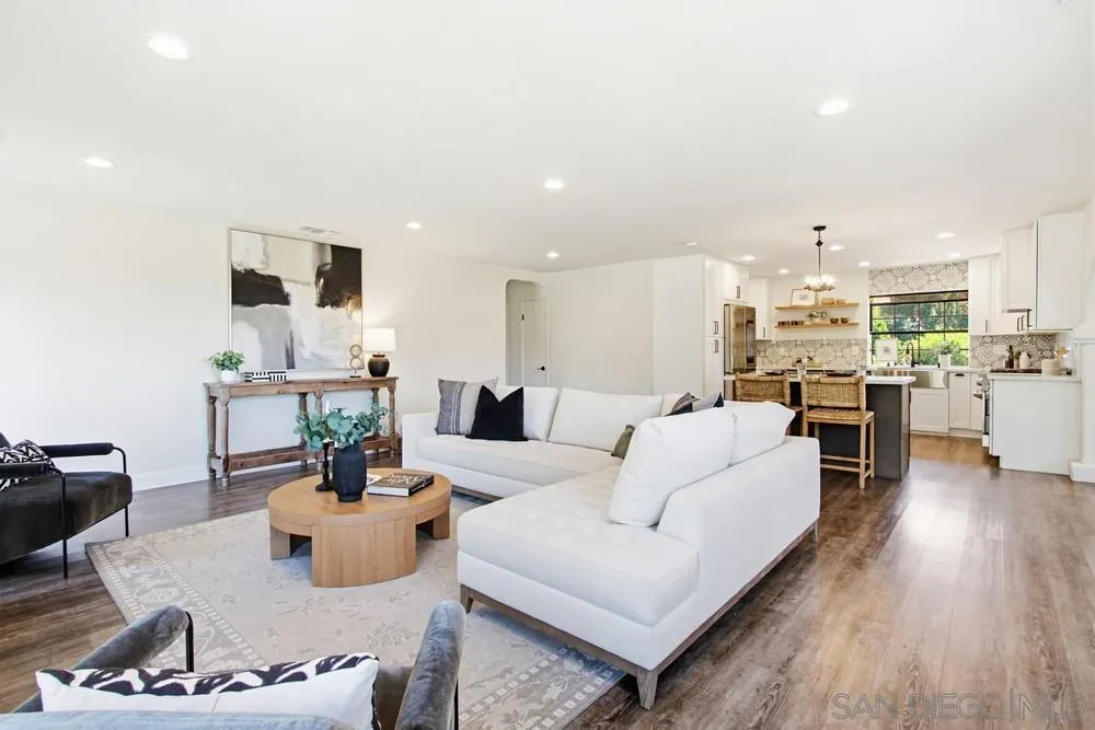 https://cdn.realtyfeed.com/cdn/127/260005978/3348b125f9b3c94a34676cf3674f8c2c.webp