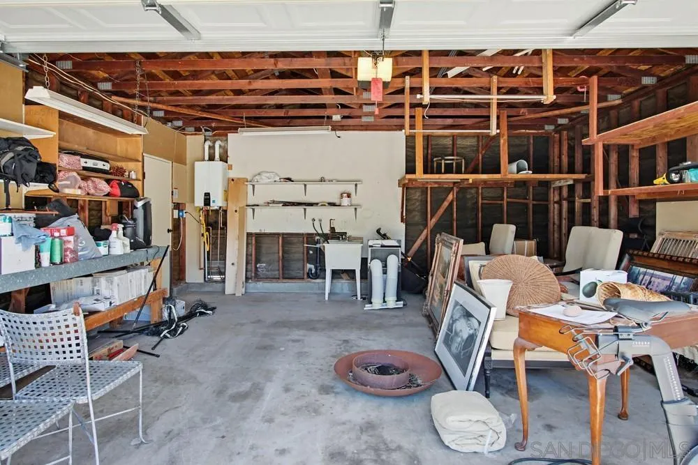 https://cdn.realtyfeed.com/cdn/127/260005978/b3c4aa0d994ecdf21a348ebc120249f6.webp
