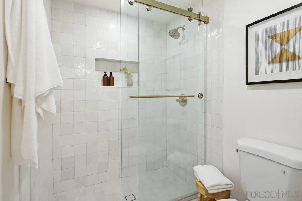 Photo #20: 260005980 Listing: Photo #20