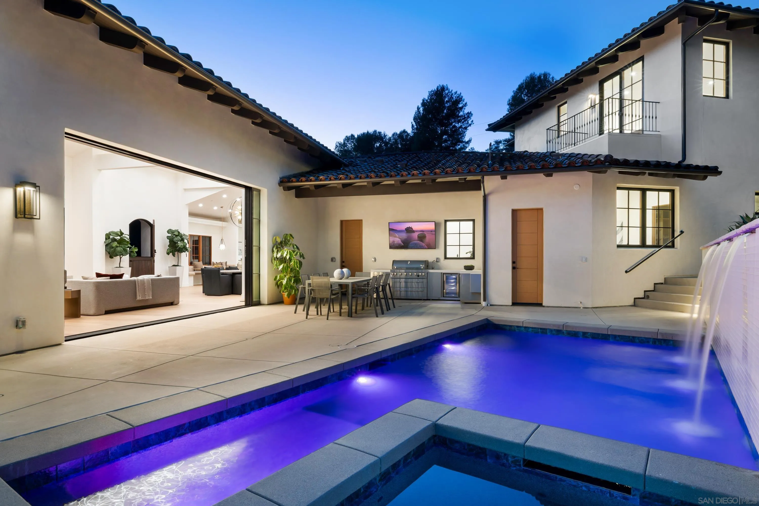 https://cdn.realtyfeed.com/cdn/127/260005984/1d365840e8c05fb552a2a66ecd96a64d.webp