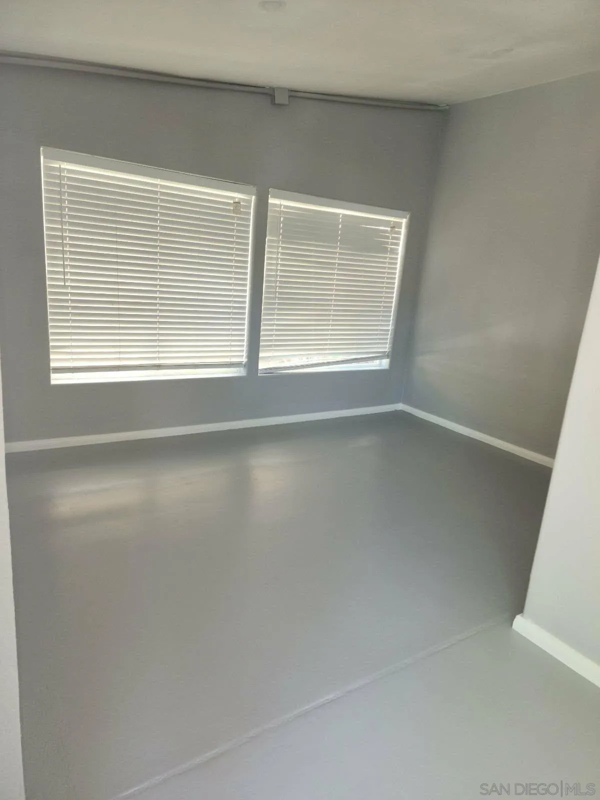 https://cdn.realtyfeed.com/cdn/127/260005991/d16cb83096f609993df54d71c66a173f.webp