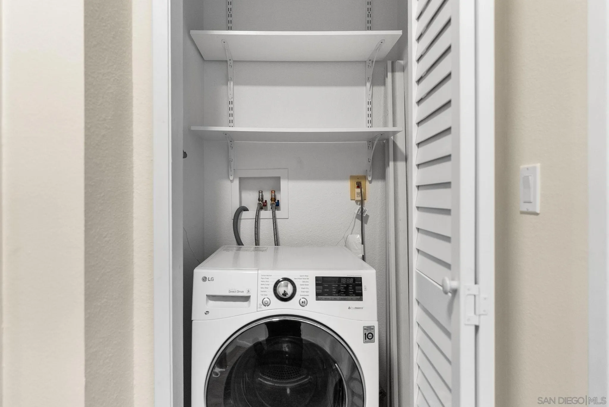 Photo #17: 260005993 Listing: Photo #17