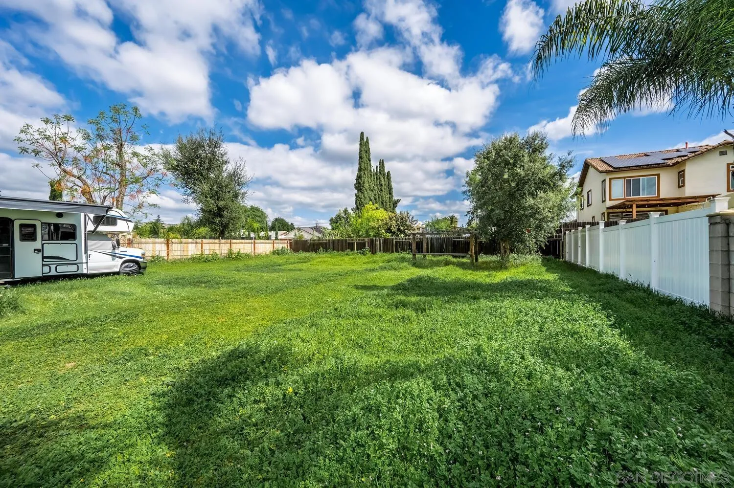 https://cdn.realtyfeed.com/cdn/127/260005994/9e0daf9c62df005a9c88862d56313e5f.webp
