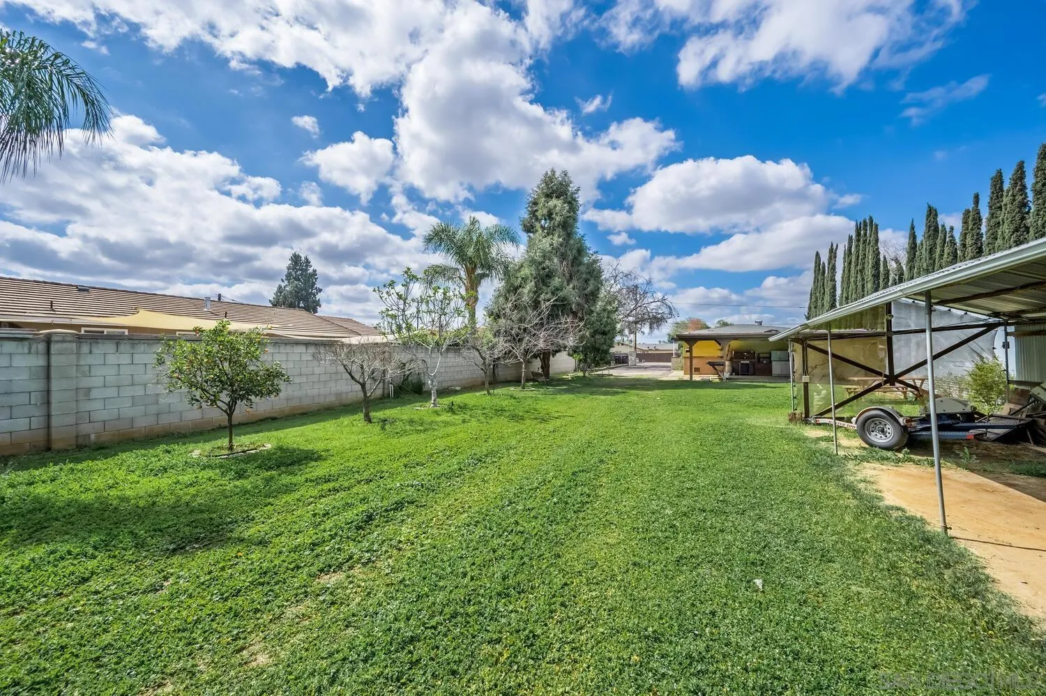 https://cdn.realtyfeed.com/cdn/127/260005994/d181b890ea8ebfbd1a5c146686e92d12.webp