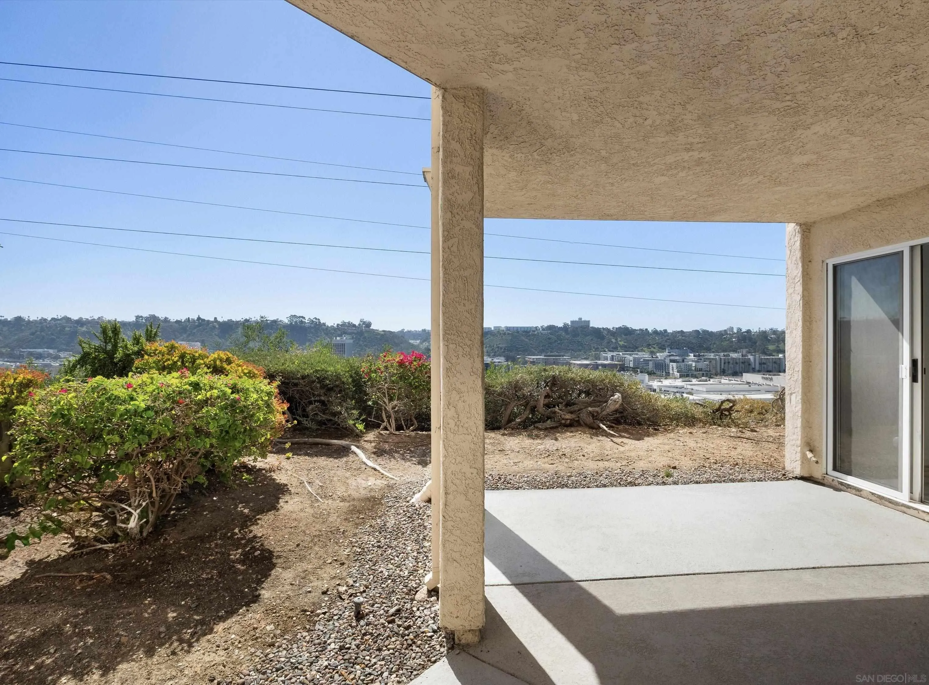 https://cdn.realtyfeed.com/cdn/127/260005995/f85af6ea4bed47e905ad1fb802771619.webp