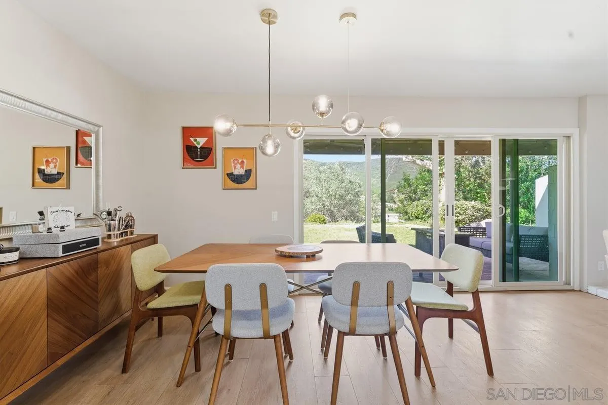 Photo #3: 260006001 Listing: Photo #3