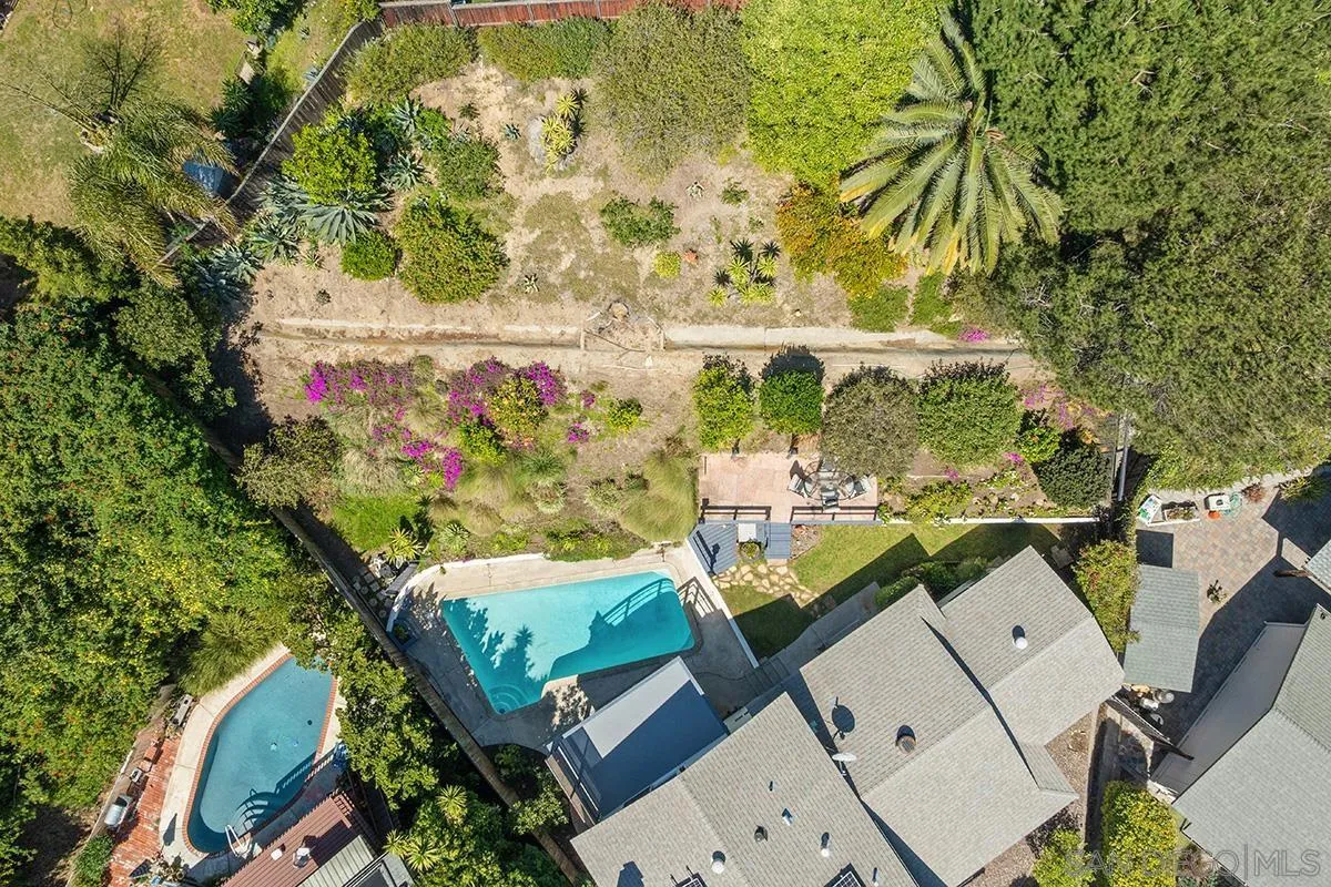 https://cdn.realtyfeed.com/cdn/127/260006002/cbea1b8476f466777a909239a7e5fe61.webp