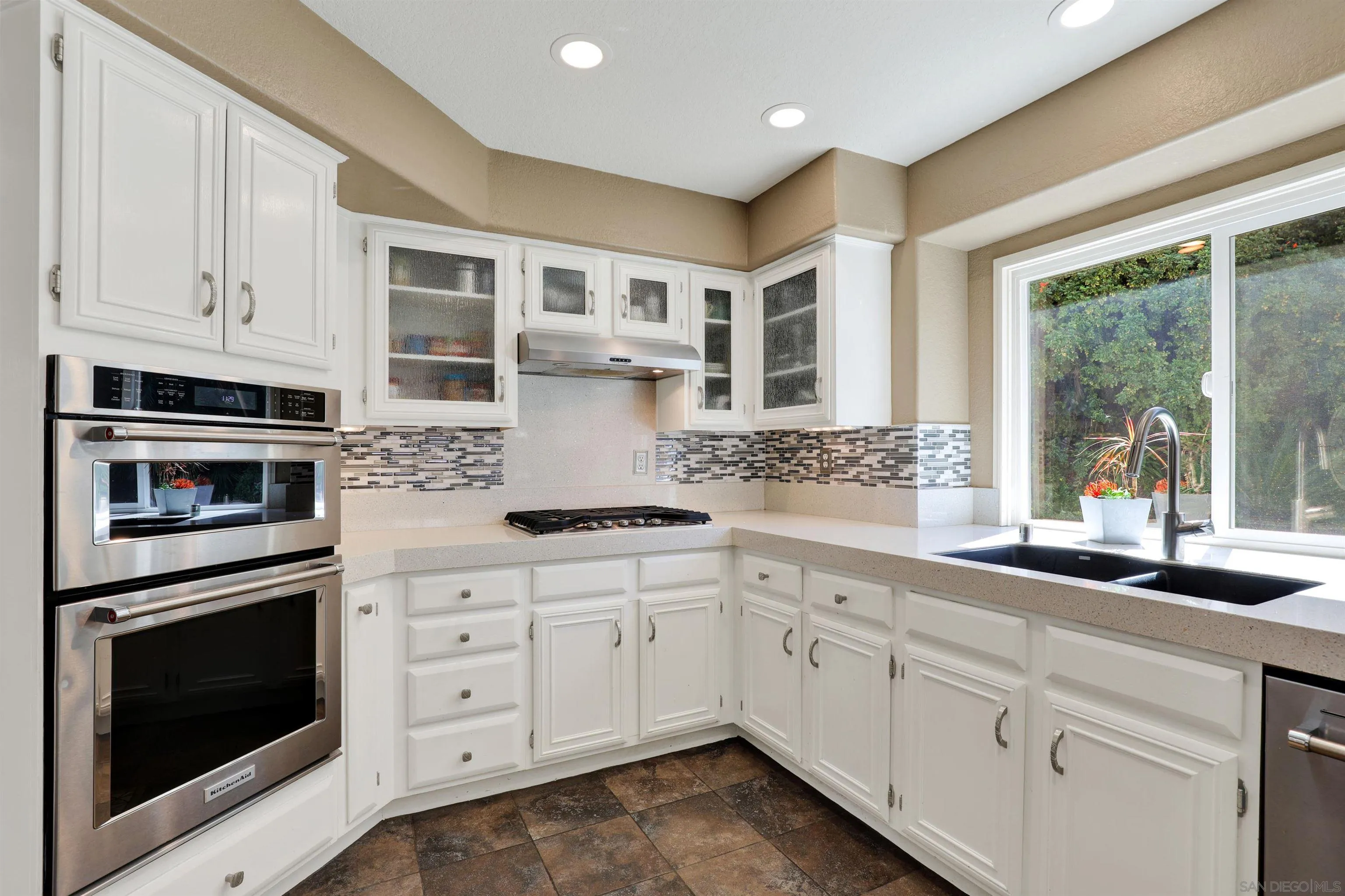 https://cdn.realtyfeed.com/cdn/127/260006004/8f969de460ad2dcb5040f1a9c8f6dd16.webp