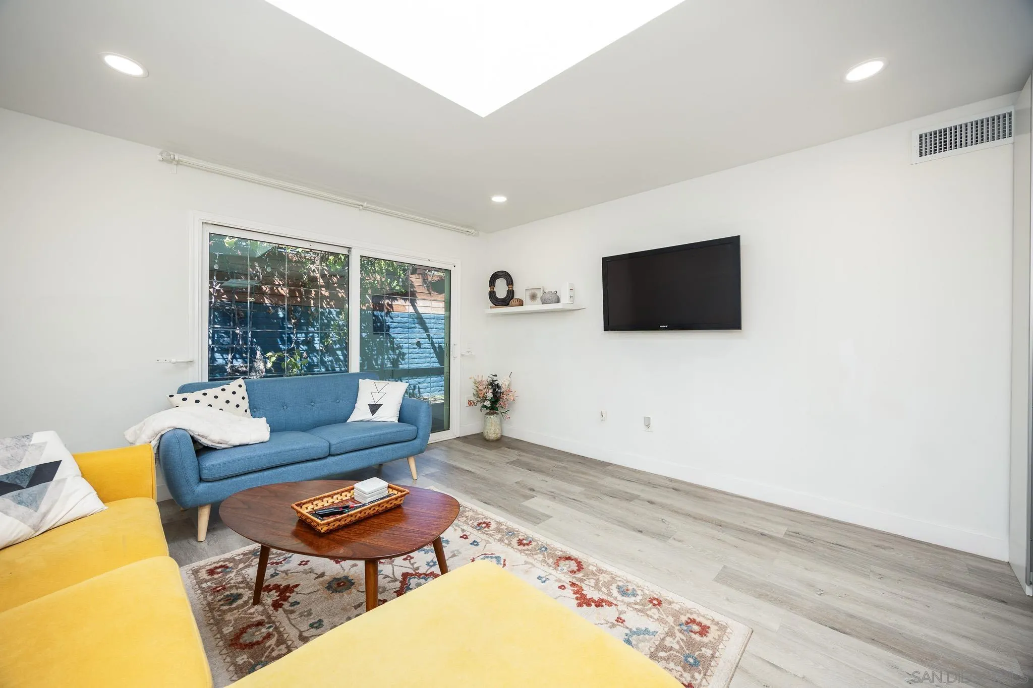 Photo #12: 260006005 Listing: Photo #12