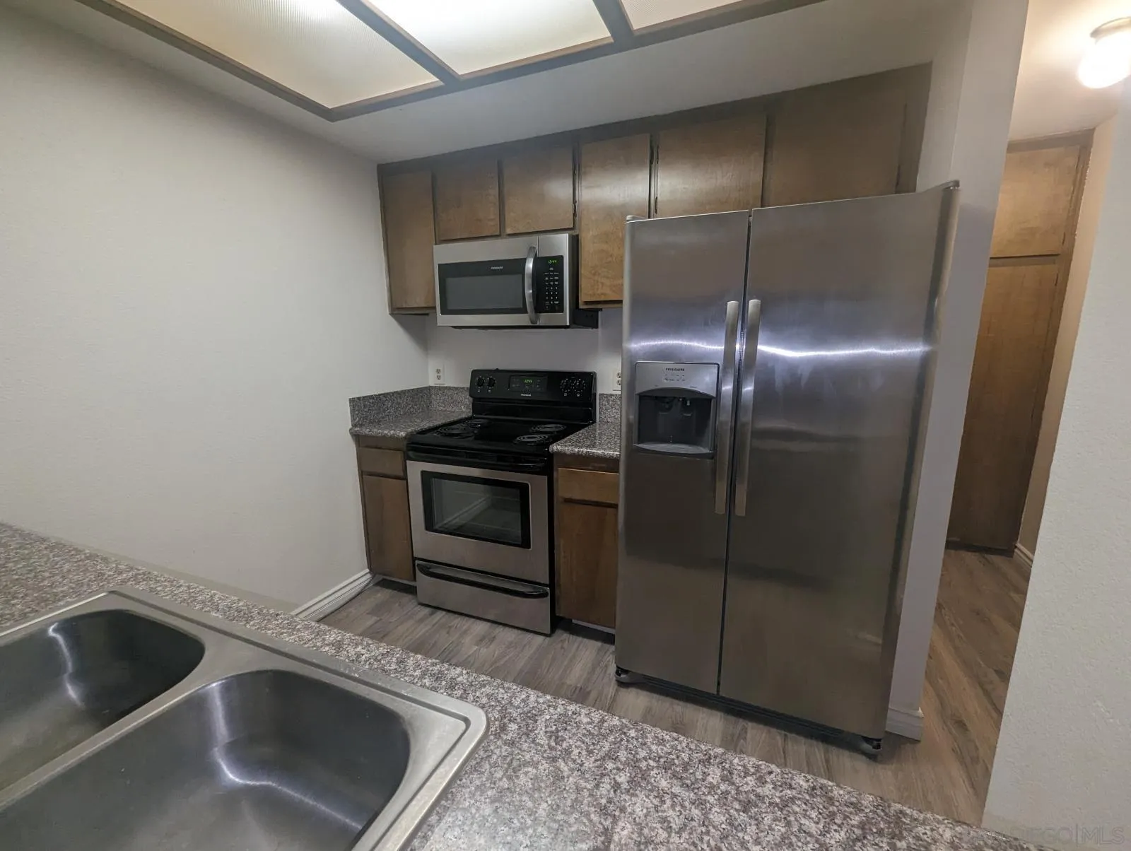 https://cdn.realtyfeed.com/cdn/127/260006007/0e5061531a9c80cdc1d7896718b1354c.webp