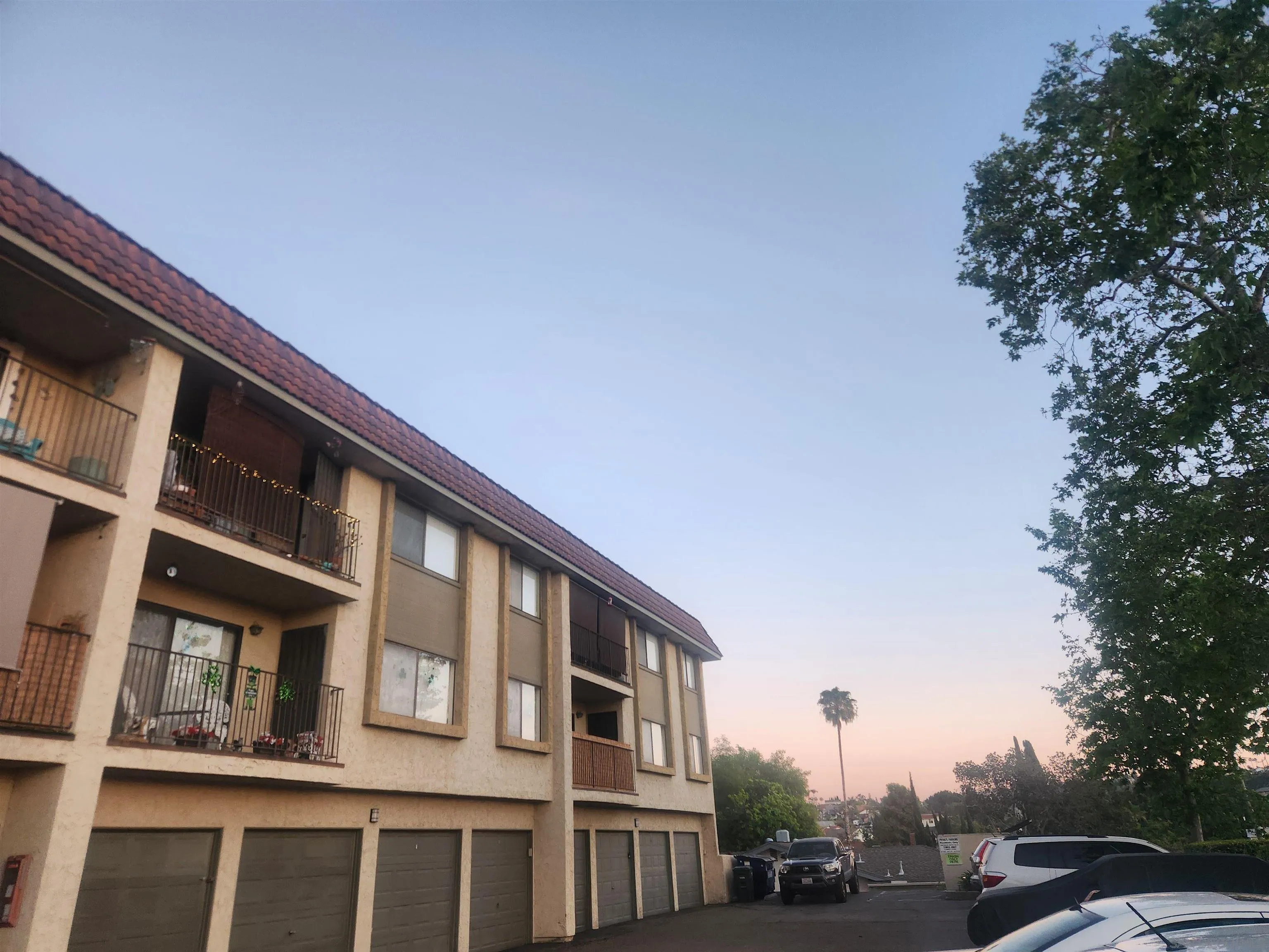 https://cdn.realtyfeed.com/cdn/127/260006007/348b6df66a71bdbf129825ef96a43cf1.webp