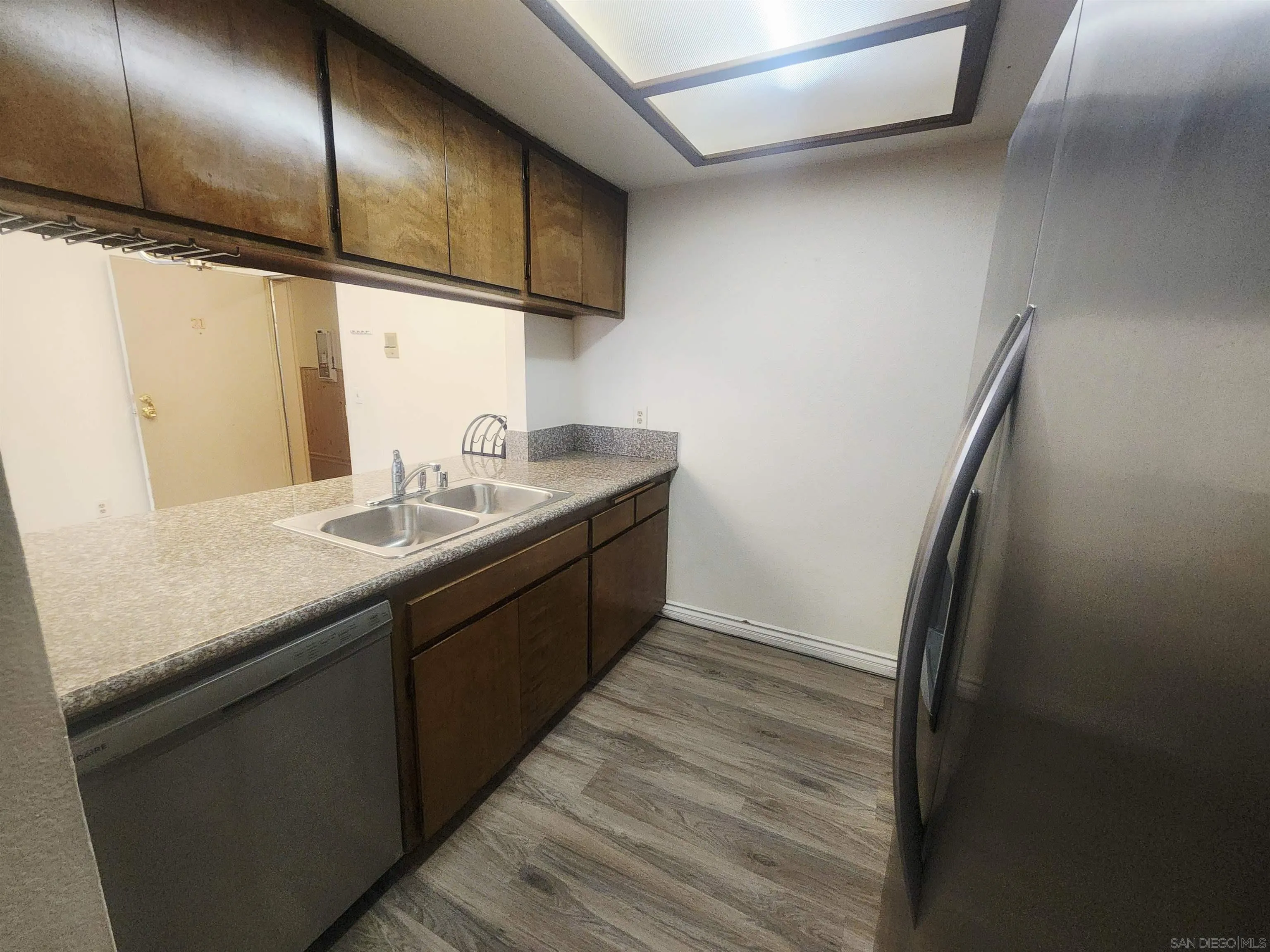 https://cdn.realtyfeed.com/cdn/127/260006007/941db03fe99d28c4d2fcecbc12ba4e38.webp